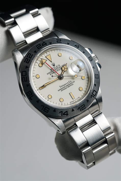 explorer 2 chrono24